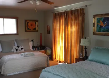 Yosemite Plaisance Bed & Breakfast hotel thumbnail 5
