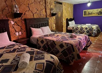 Hotel La Parroquia hotel thumbnail 4