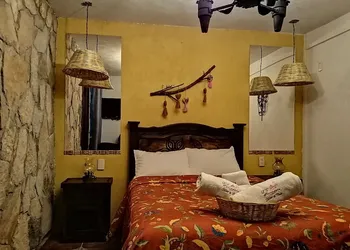 Hotel La Parroquia hotel thumbnail 7