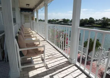 Parker Manor Resort hotel thumbnail 4