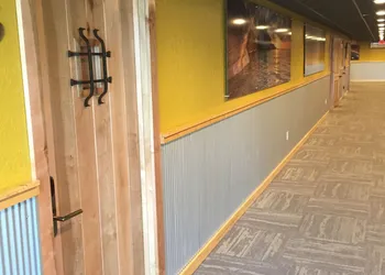 Roam Inn hotel thumbnail 8