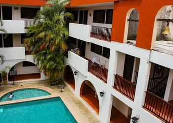 Hotel San Clemente hotel thumbnail 2