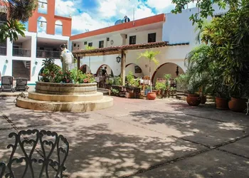 Hotel San Clemente hotel thumbnail 6