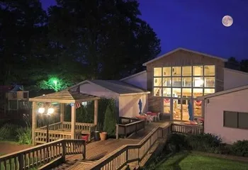 The Country Place Resort - Home of Zoom Flume Water Park hotel thumbnail 3