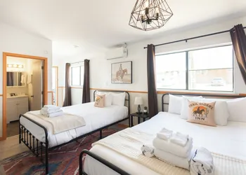Trail Rider's Inn hotel thumbnail 6