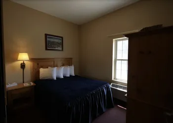 The Inn at Old Nauvoo hotel thumbnail 7