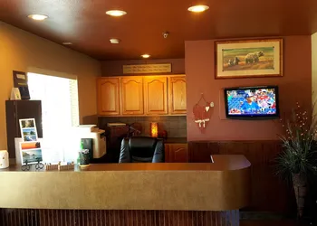 Pacific Inn Motel hotel thumbnail 5
