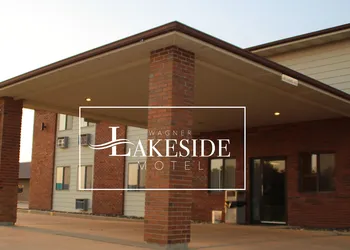 Wagner Lakeside Motel hotel thumbnail 2