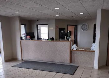 Edmore Inn hotel thumbnail 2
