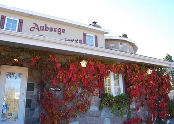 Auberge La Rosepierre hotel thumbnail 7
