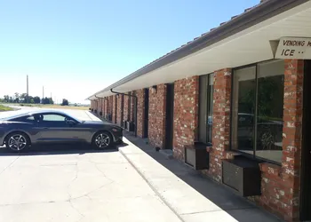 Amber Inn Motel hotel thumbnail 5
