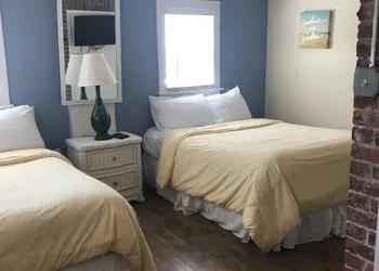 Ocean Manor Inn hotel thumbnail 5