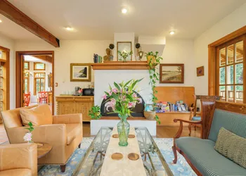 Arch Cape Inn and Retreat - Cannon Beach hotel thumbnail 6