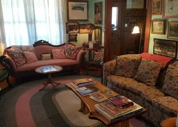Paradox Lodge & Cedar Lodge hotel thumbnail 2