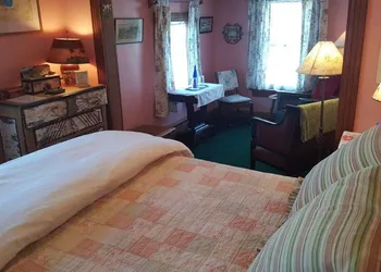 Paradox Lodge & Cedar Lodge hotel thumbnail 5