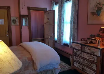 Paradox Lodge & Cedar Lodge hotel thumbnail 7