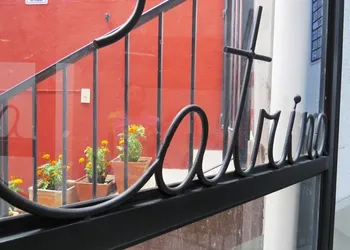 La Catrina Hostel and Breakfast hotel thumbnail 2