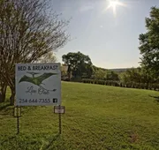Live Oak B&B hotel detail image 7