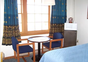Eastview Motel hotel thumbnail 2