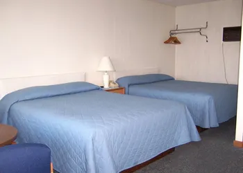 Eastview Motel hotel thumbnail 3