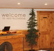 The Evergreen hotel detail image 5