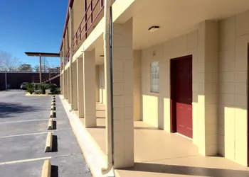 Budget Inn hotel thumbnail 3