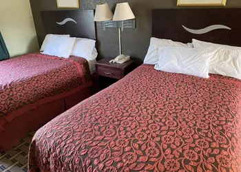 Budget Inn hotel thumbnail 5