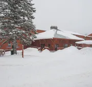 Snow Cap Inn hotel detail image 3