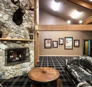 Snow Cap Inn hotel detail image 4