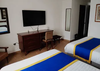 Hotel Sierra Gorda hotel thumbnail 6
