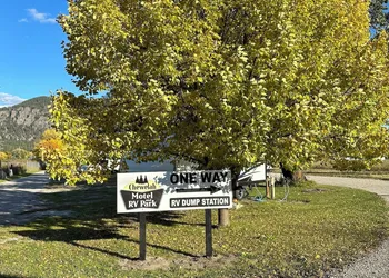 Chewelah Motel and RV Park hotel thumbnail 5