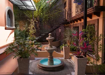 Hotel Casa Don Quijote hotel thumbnail 4