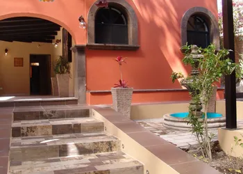 Hotel Casa Don Quijote hotel thumbnail 7