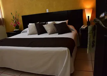 Hotel Suite Azomali hotel thumbnail 7