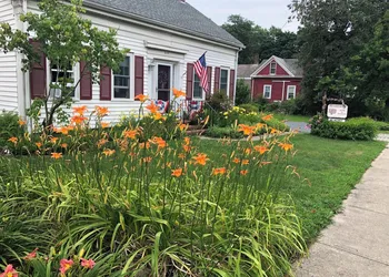 Mulberry Bed & Breakfast hotel thumbnail 3
