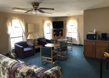 Rest Inn Motel hotel thumbnail 4