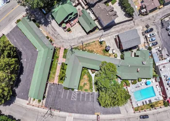Kernville Inn hotel thumbnail 2