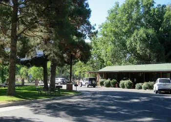 Kernville Inn hotel thumbnail 3