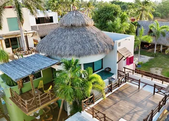 A&V Hotel Boutique hotel thumbnail 2