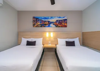 Biza Express hotel thumbnail 6