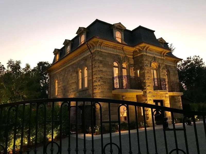 The Francis House hotel detail image 2