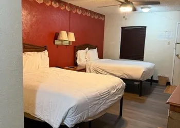 Hico Hills Inn hotel thumbnail 5