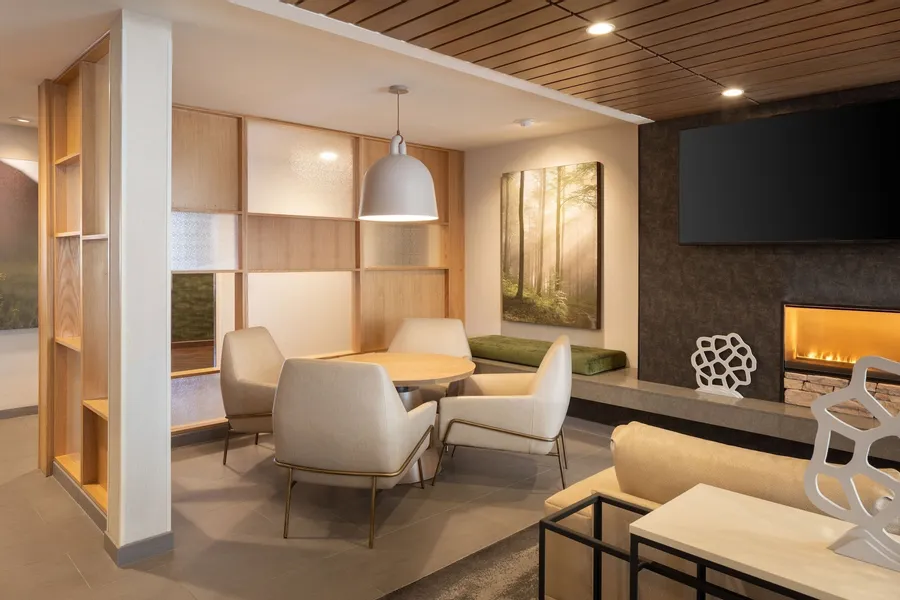 Fairfield Inn & Suites by Marriott Fresno North/Shaw Avenue hotel detail image 2
