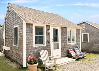 Truro Beach Cottages hotel thumbnail 6