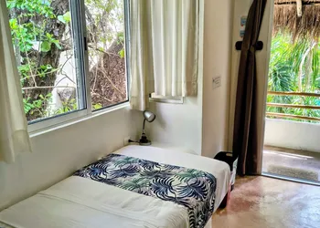 Hotel & Suites Oasis Bacalar hotel thumbnail 4