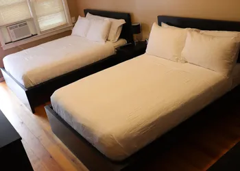 Reynolds House Inn & Motel hotel thumbnail 8