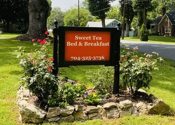 Sweet Tea Bed Breakfast hotel thumbnail 3