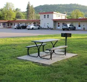 Claremont Motor Lodge hotel detail image 5