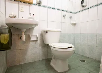 OYO La Casita hotel thumbnail 5