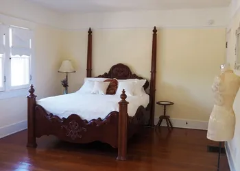 Lady Geneva Bed and Breakfast hotel thumbnail 7